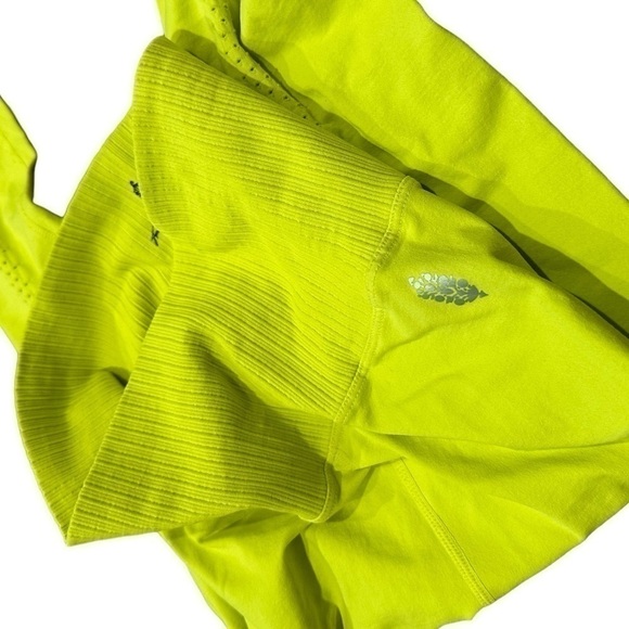 NWOT Free People Good Karma Leggings / High-Rise 7/8 Length / Neon Yellow / XS/S - Picture 12 of 13